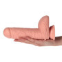 Fallo realistico XXL pene morbido big con testicoli e ventosa 22,5 cm